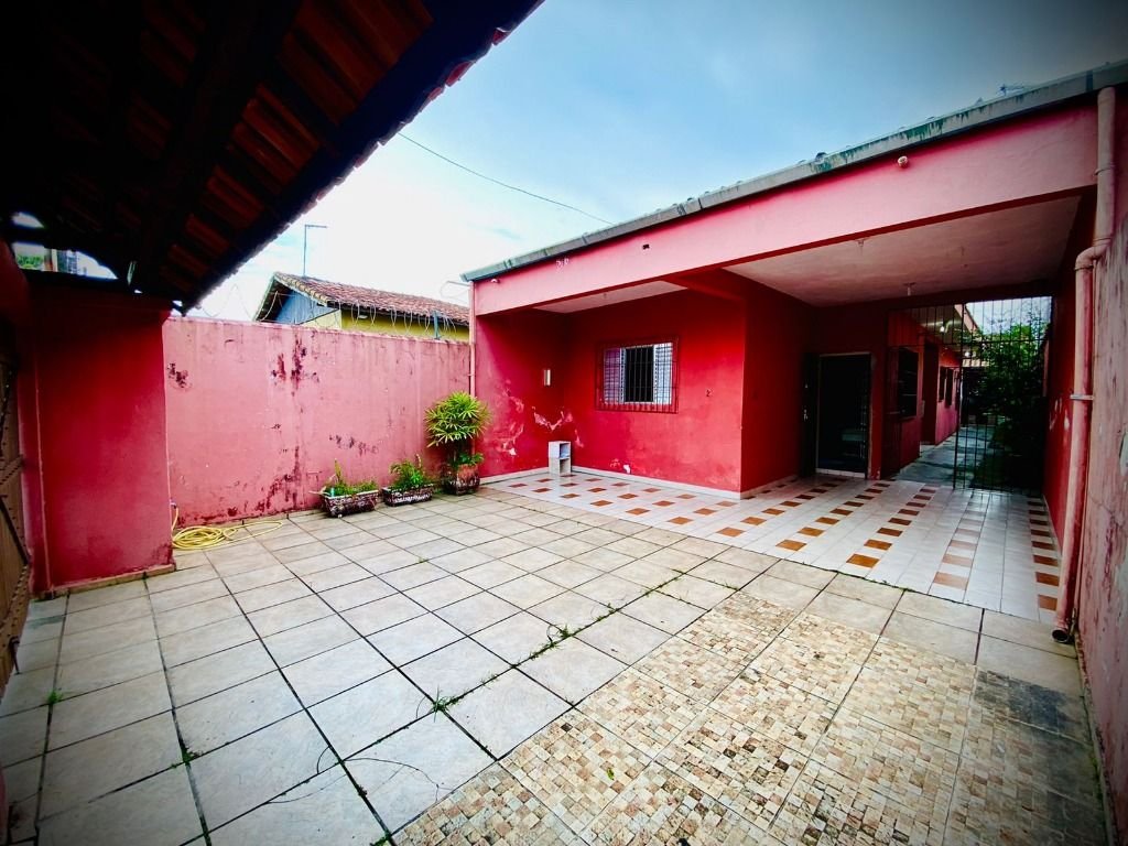 Casa com 3 dormitórios à venda, 75 m² por R$ 395.000,00 - Balneário Itaguaí - Mongaguá/SP