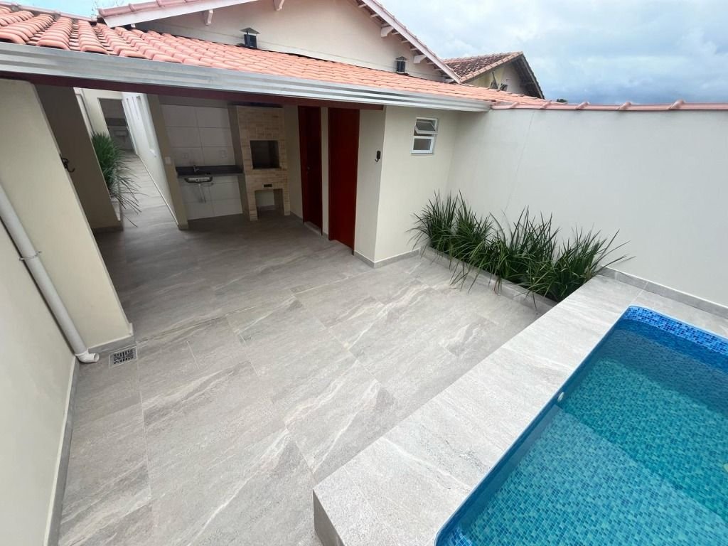 Casa com 2 dormitórios à venda, 90 m² por R$ 390.000,00 - Vila Atlântica - Mongaguá/SP