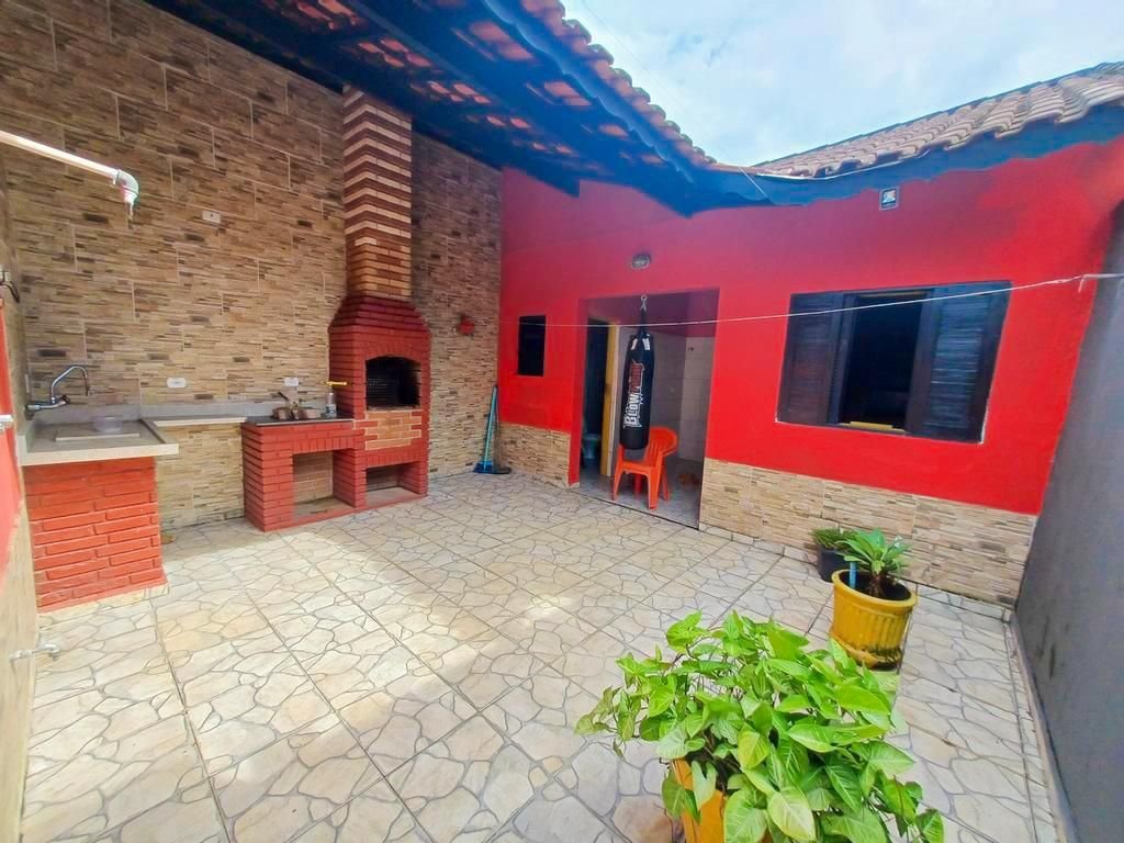 Casa com 3 dormitórios à venda, 88 m² por R$ 290.000,00 - Balneário Itaguaí - Mongaguá/SP