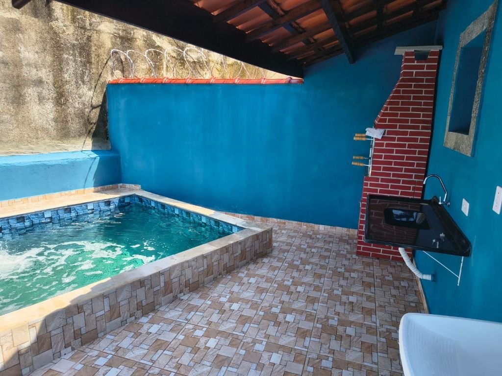 Casa com 2 dormitórios à venda, 60 m² por R$ 319.000,00 - Jardim das Palmeiras - Itanhaém/SP